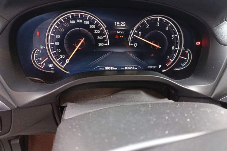 Used BMW X3 2018 xDrive30i Luxury Edition M Sport Package China VI Odometer Close Up