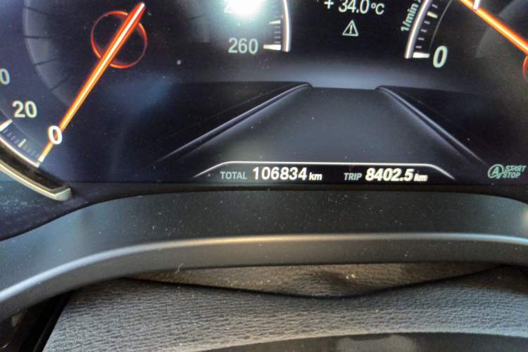 Used BMW X3 2018 xDrive25i M Sport Package China V Odometer Close Up