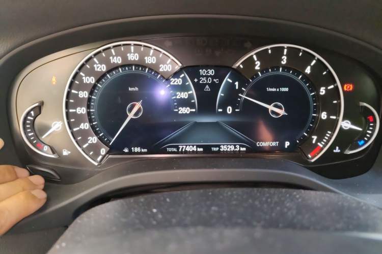 Used BMW X3 2018 xDrive25i M Sport Package China V Odometer Close Up