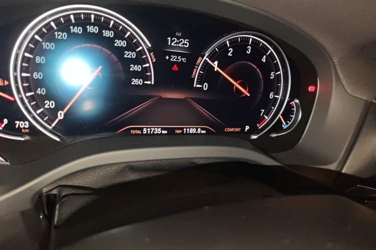 Used BMW X3 2018 xDrive28i Luxury Package China VI Emission Standard Odometer Close Up