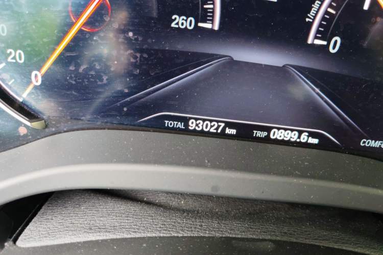 Used BMW X3 2018 xDrive28i M Sport Package China VI Odometer Close Up