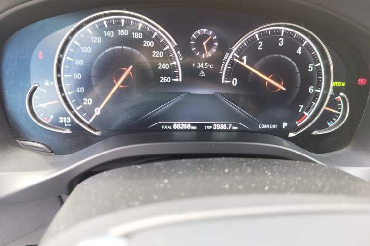 Used BMW X3 2018 xDrive28i Luxury Package China V Odometer Close Up