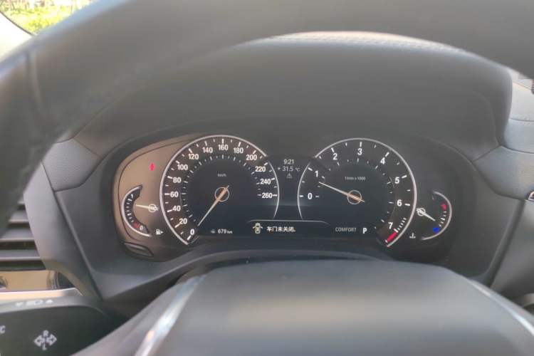 Used BMW X3 2018 xDrive25i Luxury Package China VI Emission Standard Odometer Close Up