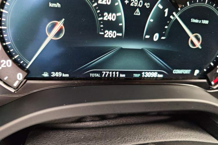 Used BMW X3 2018 xDrive25i M Sport Package China V Odometer Close Up