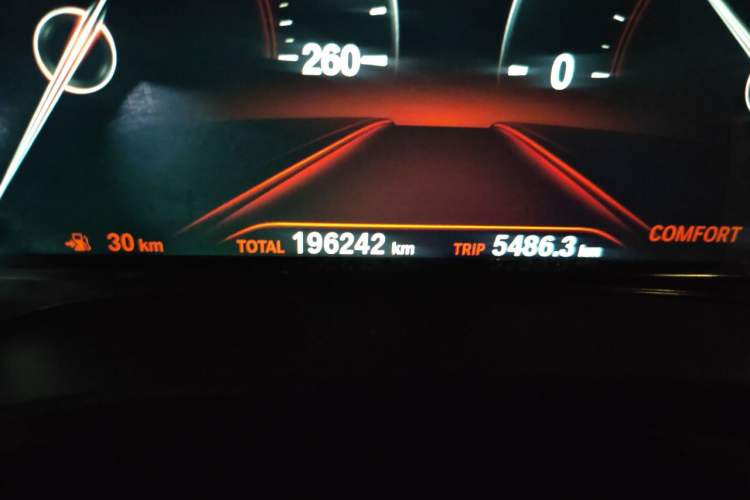 Used BMW X3 2018 xDrive25i M Sport Package China VI Odometer Close Up