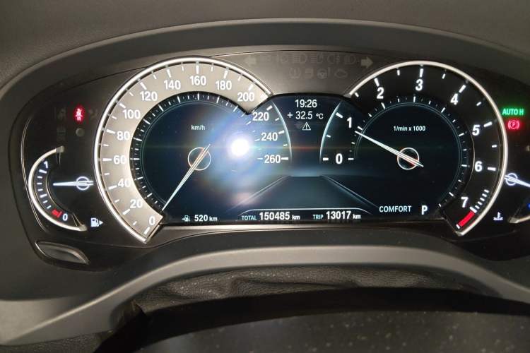 Used BMW X3 2018 xDrive25i M Sport Package China VI Odometer Close Up