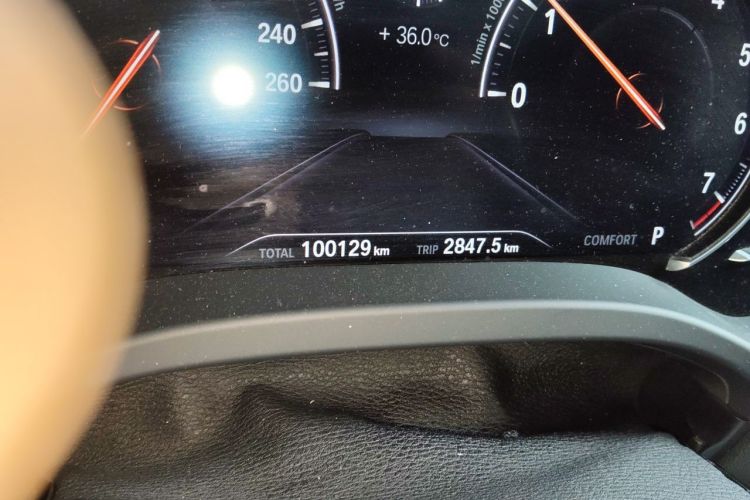 Used BMW X3 2018 xDrive25i M Sport Package China VI Odometer Close Up