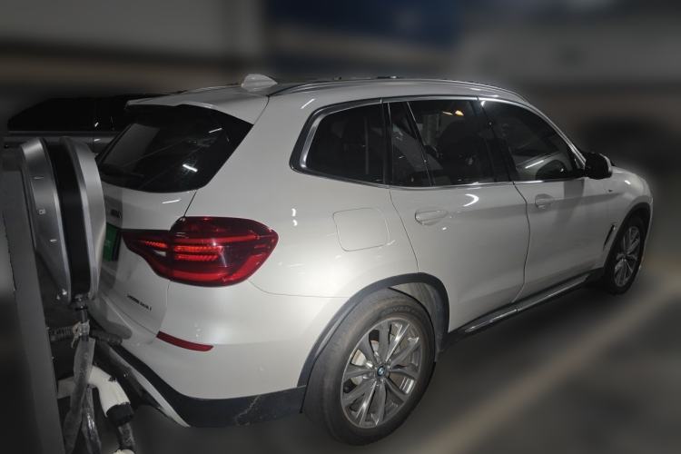 Used BMW X3 2018 xDrive25i Luxury Package China V Rear Right 45 Deg