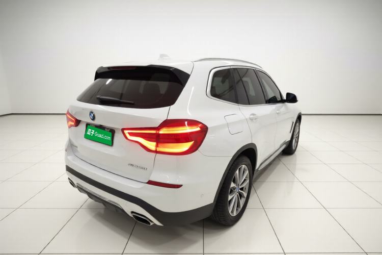 Used BMW X3 2018 xDrive25i Luxury Package China V Rear Right 45 Deg