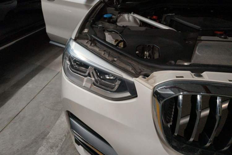 Used BMW X3 2018 xDrive25i Luxury Package China VI Emission Standard Right Front Headlight