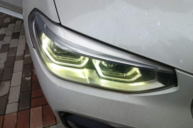 Used BMW X3 2018 xDrive30i Luxury Edition M Sport Package China VI Right Front Headlight