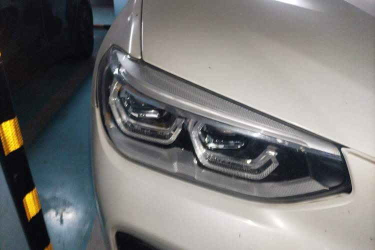 Used BMW X3 2018 xDrive30i Luxury Edition M Sport Package China VI Right Front Headlight