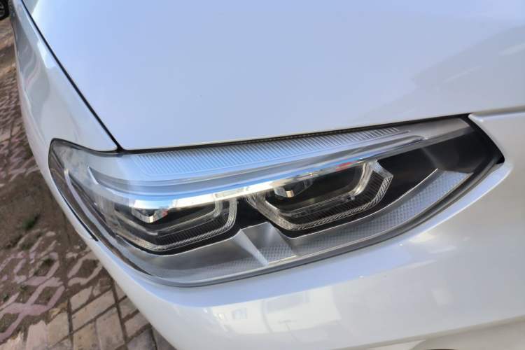 Used BMW X3 2018 xDrive25i M Sport Package China V Right Front Headlight