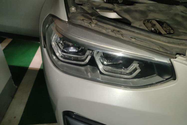 Used BMW X3 2018 xDrive25i Luxury Package China V Right Front Headlight