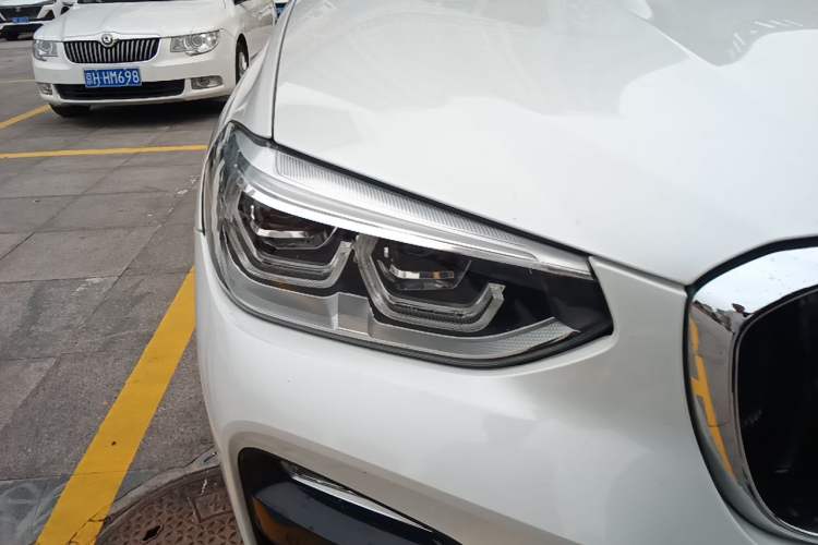 Used BMW X3 2018 xDrive28i M Sport Package China V Emission Standard Right Front Headlight