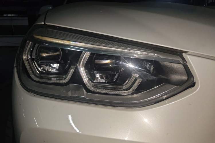 Used BMW X3 2018 xDrive25i Luxury Package China V Right Front Headlight