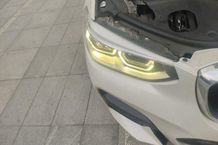 Used BMW X3 2018 xDrive25i M Sport Package China VI Right Front Headlight