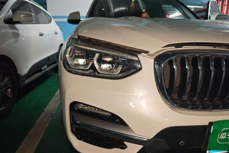 Used BMW X3 2018 xDrive25i Luxury Package China V Right Front Headlight