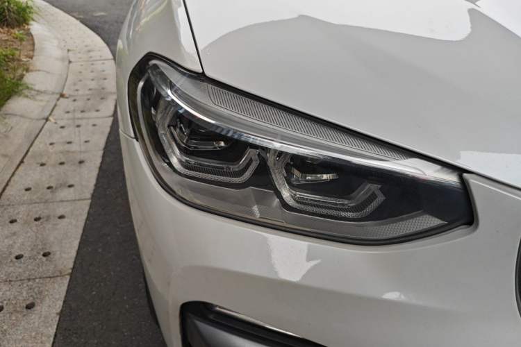 Used BMW X3 2018 xDrive25i Luxury Package China V Right Front Headlight