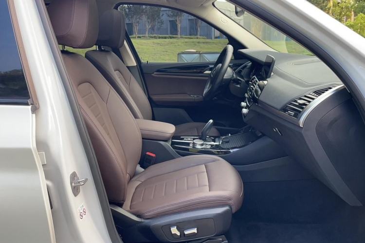 Used BMW X3 2018 xDrive25i M Sport Package China VI Right Front Seat