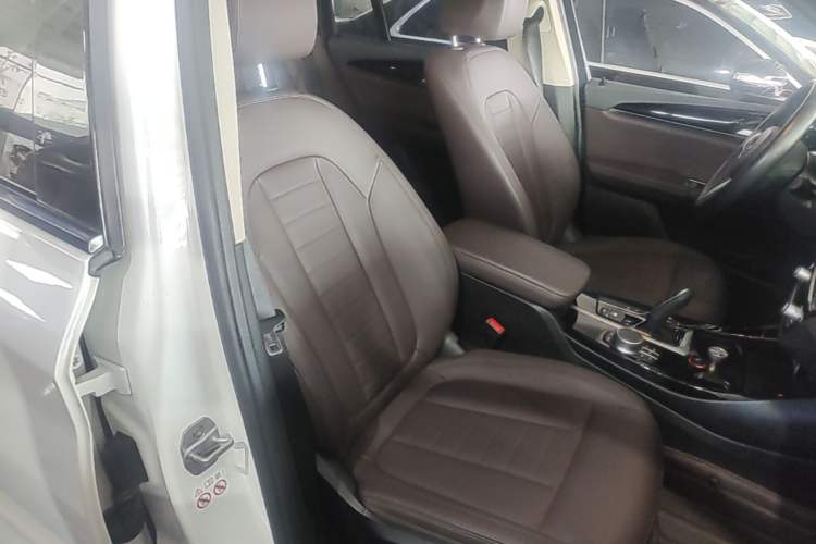 Used BMW X3 2018 xDrive25i M Sport Package China V Right Front Seat