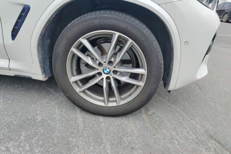 Used BMW X3 2018 xDrive30i Luxury Model M Sport Package China V Right Front Wheel Hub