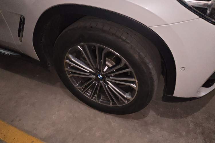 Used BMW X3 2018 xDrive28i Luxury Package China VI Emission Standard Right Front Wheel Hub