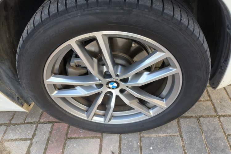 Used BMW X3 2018 xDrive25i M Sport Package China V Right Front Wheel Hub