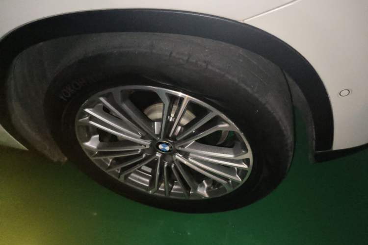 Used BMW X3 2018 xDrive28i Luxury Package China VI Emission Standard Right Front Wheel Hub