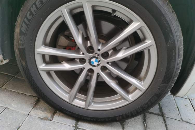 Used BMW X3 2018 xDrive28i M Sport Package China VI Right Front Wheel Hub