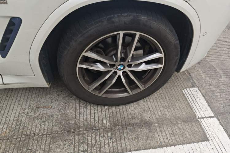 Used BMW X3 2018 xDrive25i M Sport Package China V Right Front Wheel Hub