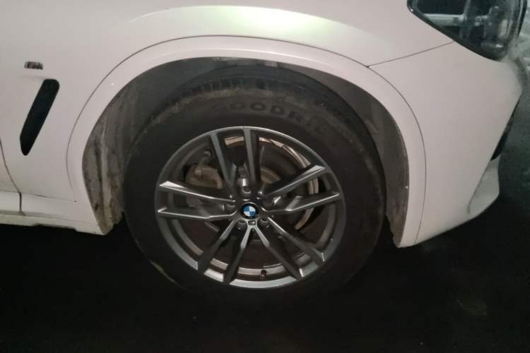 Used BMW X3 2018 xDrive28i M Sport Package China V Emission Standard Right Front Wheel Hub