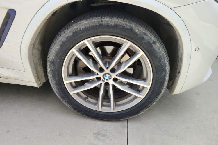 Used BMW X3 2018 xDrive25i M Sport Package China VI Right Front Wheel Hub
