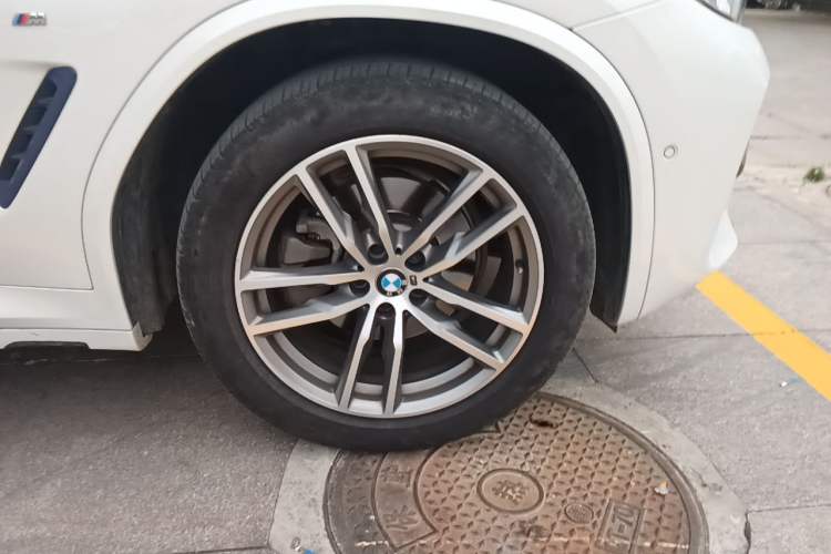 Used BMW X3 2018 xDrive28i M Sport Package China V Emission Standard Right Front Wheel Hub