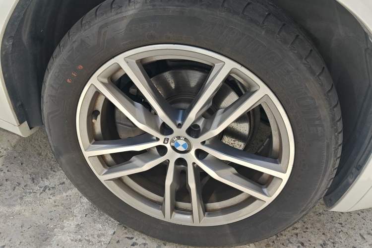 Used BMW X3 2018 xDrive25i M Sport Package China V Right Front Wheel Hub