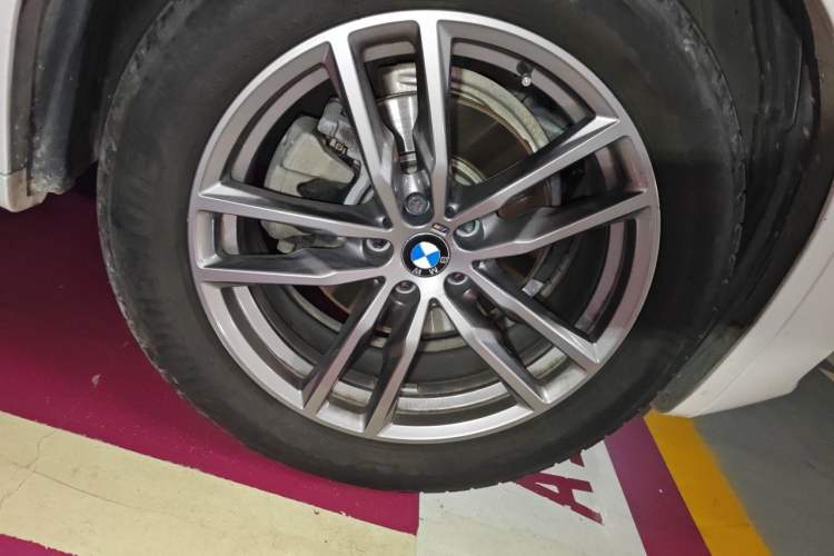 Used BMW X3 2018 xDrive28i M Sport Package China V Emission Standard Right Front Wheel Hub
