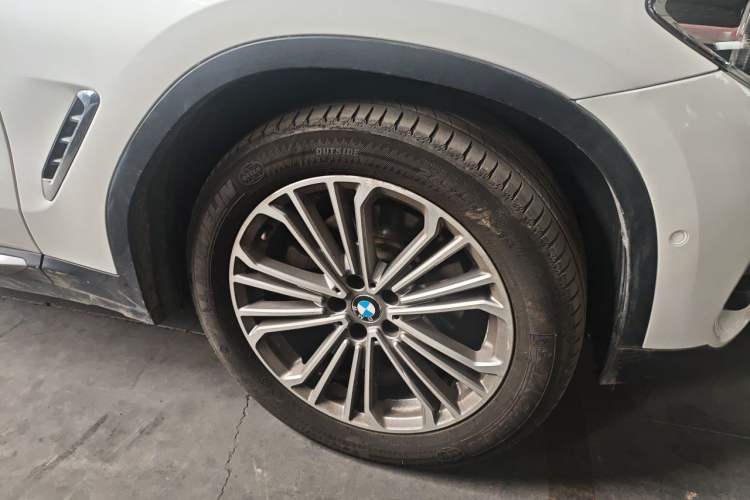 Used BMW X3 2018 xDrive28i Luxury Package China VI Emission Standard Right Front Wheel Hub