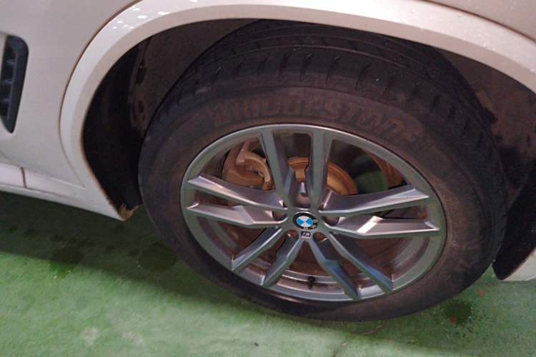 Used BMW X3 2018 xDrive25i M Sport Package China V Right Front Wheel Hub