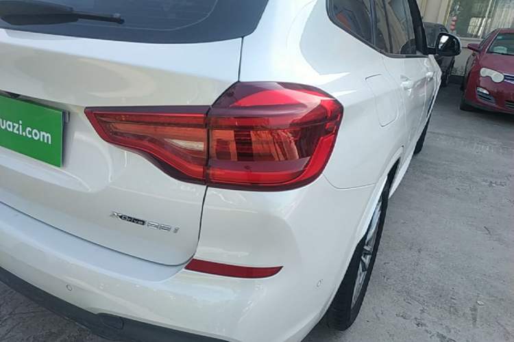 Used BMW X3 2018 xDrive28i M Sport Package China VI Right Rear Taillight