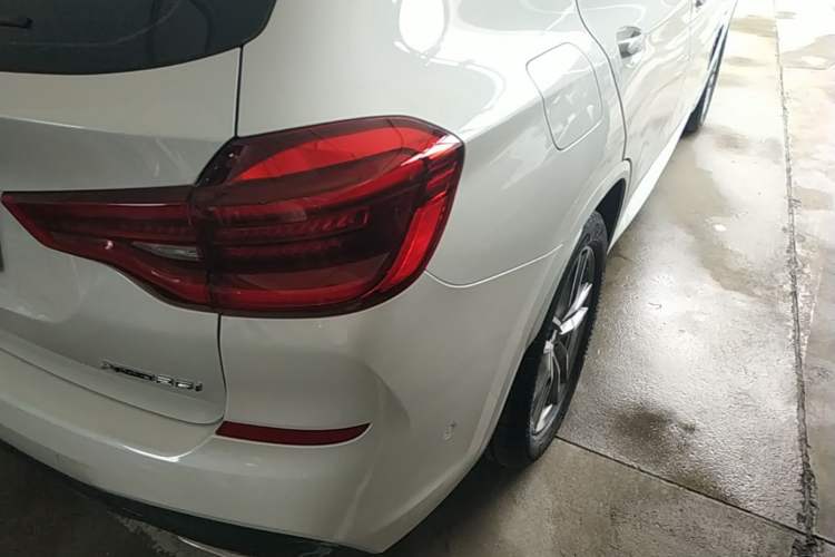 Used BMW X3 2018 xDrive25i M Sport Package China VI Right Rear Taillight