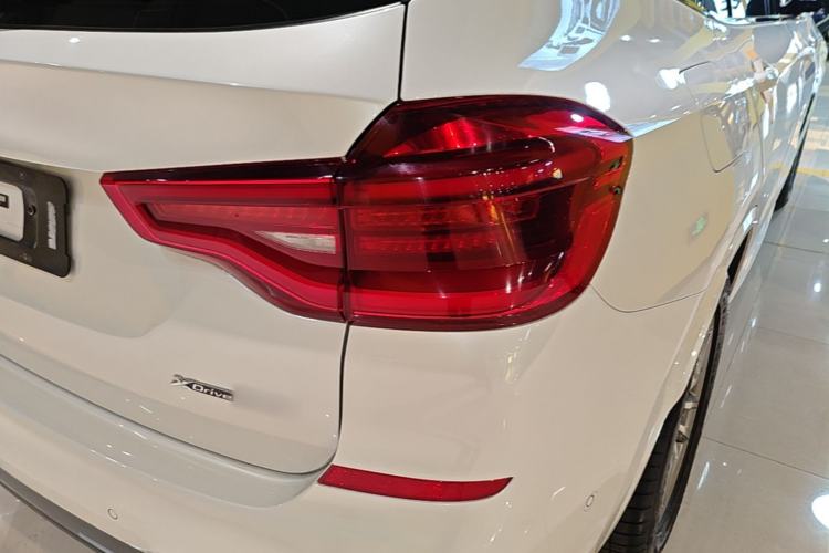 Used BMW X3 2018 xDrive30i Luxury Edition M Sport Package China VI Right Rear Taillight