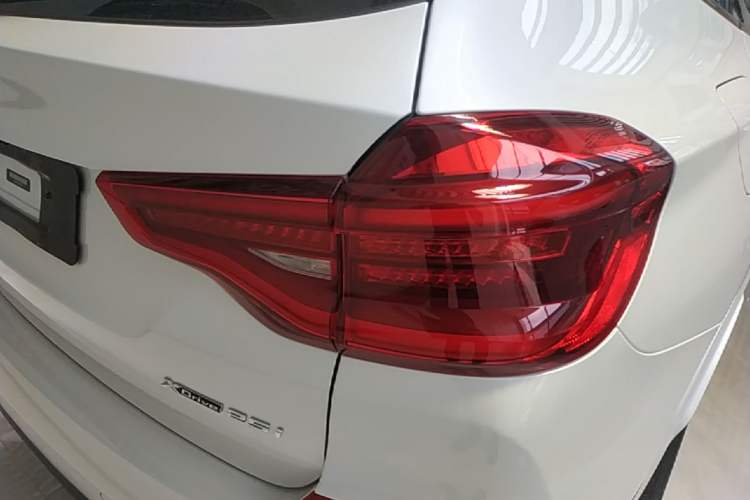 Used BMW X3 2018 xDrive25i M Sport Package China VI Right Rear Taillight