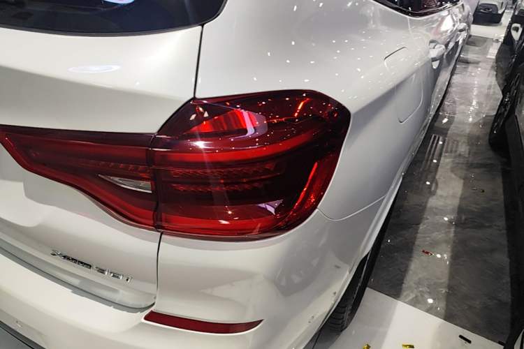Used BMW X3 2018 xDrive30i Luxury Edition M Sport Package China VI Right Rear Taillight