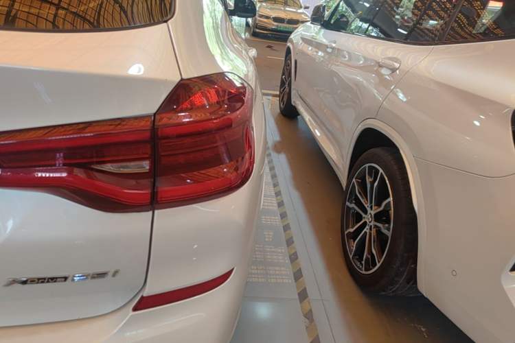 Used BMW X3 2018 xDrive25i M Sport Package China VI Right Rear Taillight