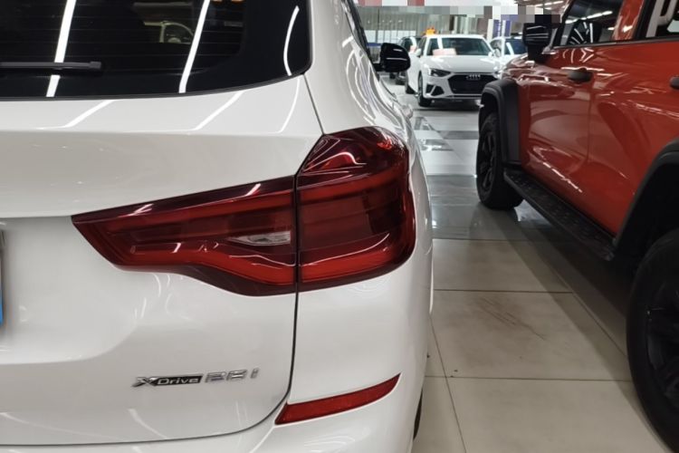 Used BMW X3 2018 xDrive28i M Sport Package China VI Right Rear Taillight