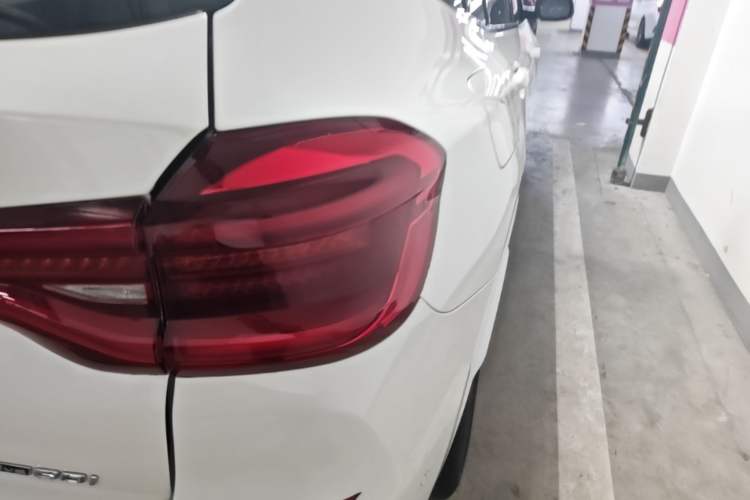 Used BMW X3 2018 xDrive30i Luxury Edition M Sport Package China VI Right Rear Taillight