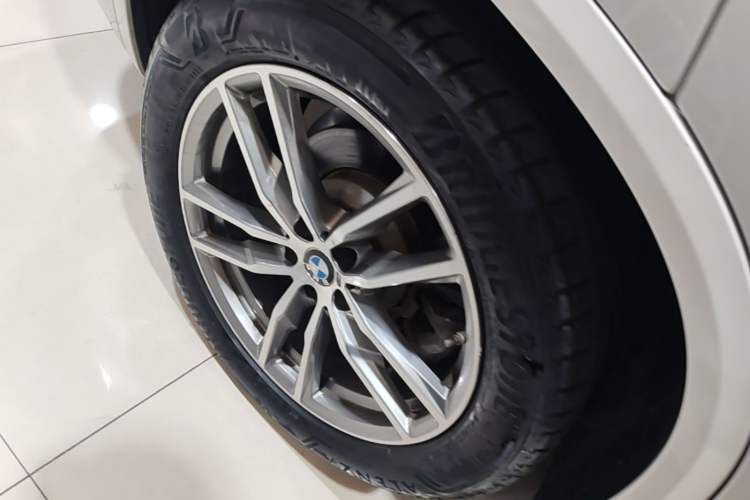 Used BMW X3 2018 xDrive28i M Sport Package China VI Right Rear Wheel Hub