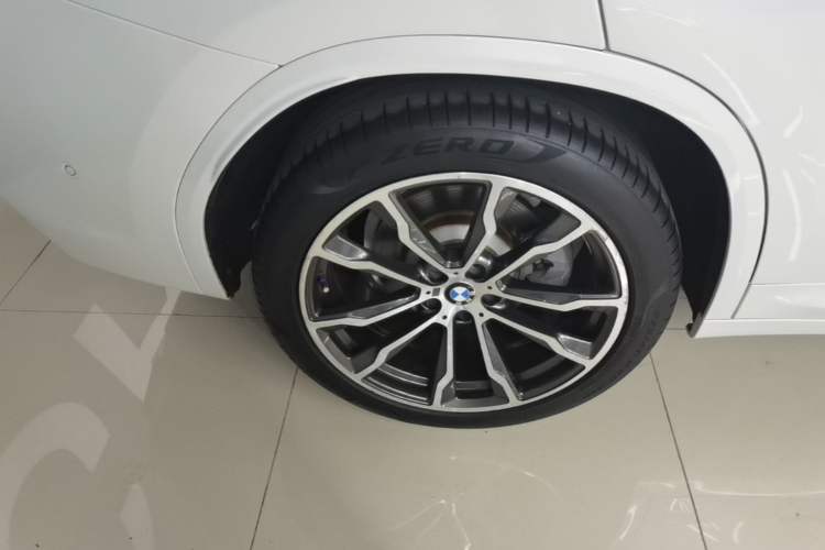 Used BMW X3 2018 xDrive30i Luxury Edition M Sport Package China VI Right Rear Wheel Hub