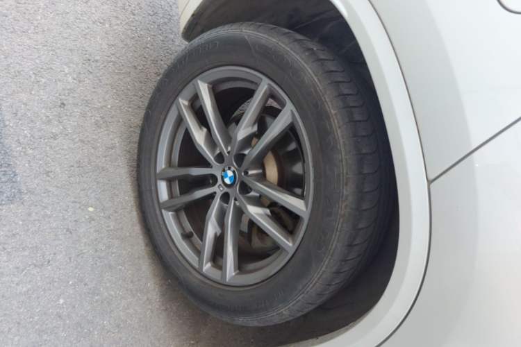 Used BMW X3 2018 xDrive25i M Sport Package China VI Right Rear Wheel Hub