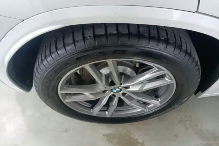 Used BMW X3 2018 xDrive25i M Sport Package China VI Right Rear Wheel Hub